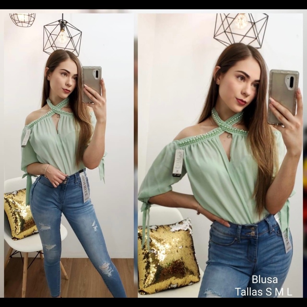 Blouse - Picture 3 of 3